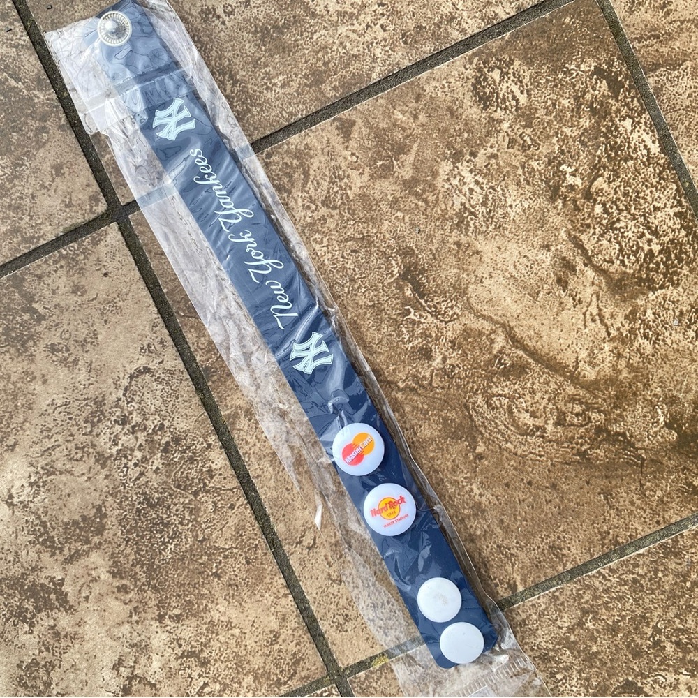 New York Yankees MasterCard Stadium Tours Snap Bracelet Sealed‎ Derek Jeter Game